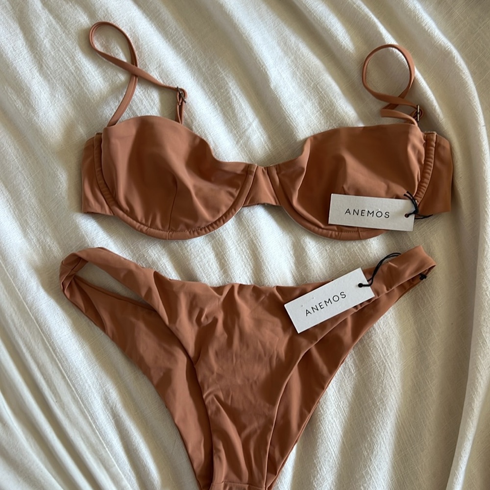 SET- Anemos Swim Top and Bottom NEW